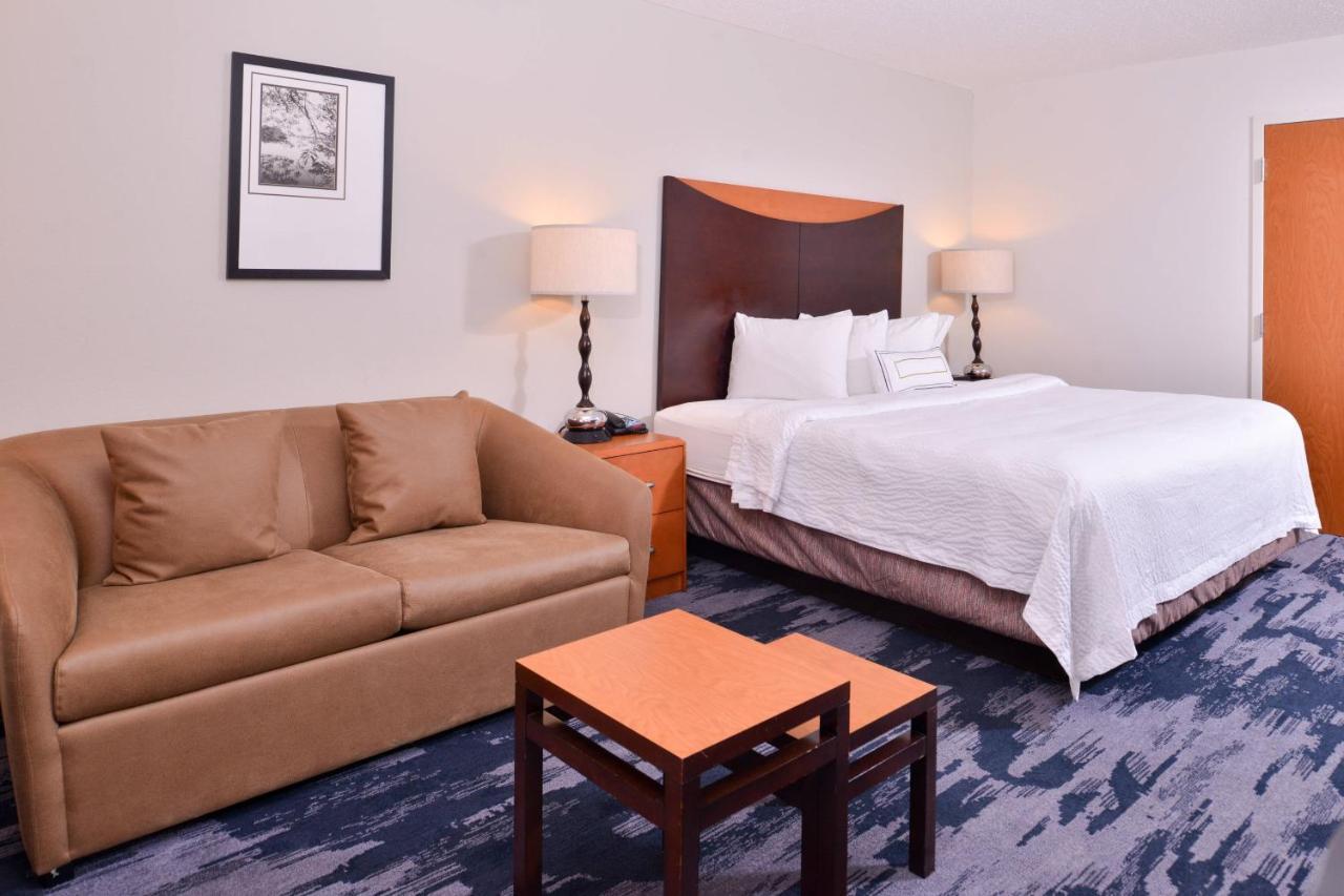 Fairfield Inn And Suites By Marriott Birmingham Pelham/I-65 Bagian luar foto